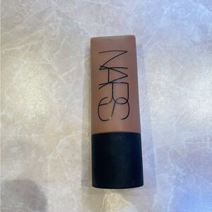 NARS Foundation - Warm Tan